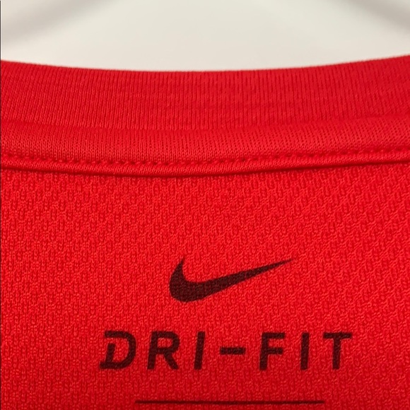 Nike Men's Hyperdry Breathe T Shirt - Picture 6 of 8